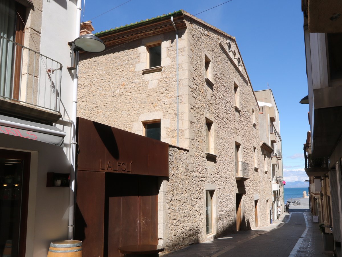 L'Escala. Salt Warehouses