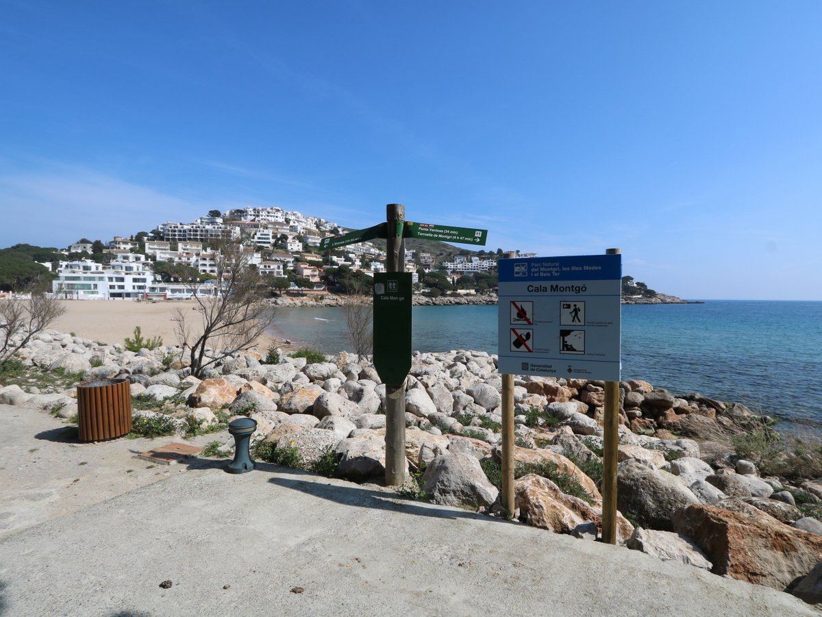 L'Escala. The Montgó Bay