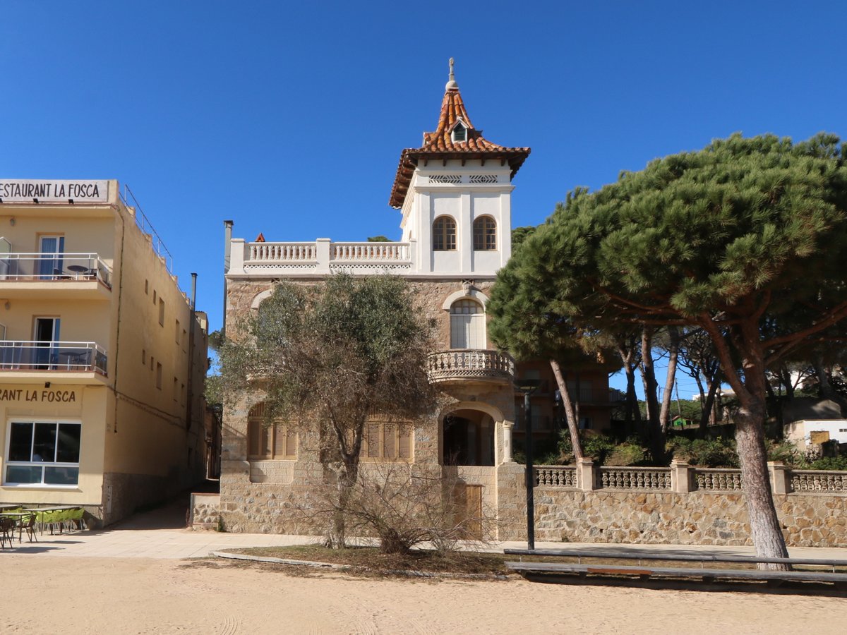 Palamós. Casa Vilahur Mansion