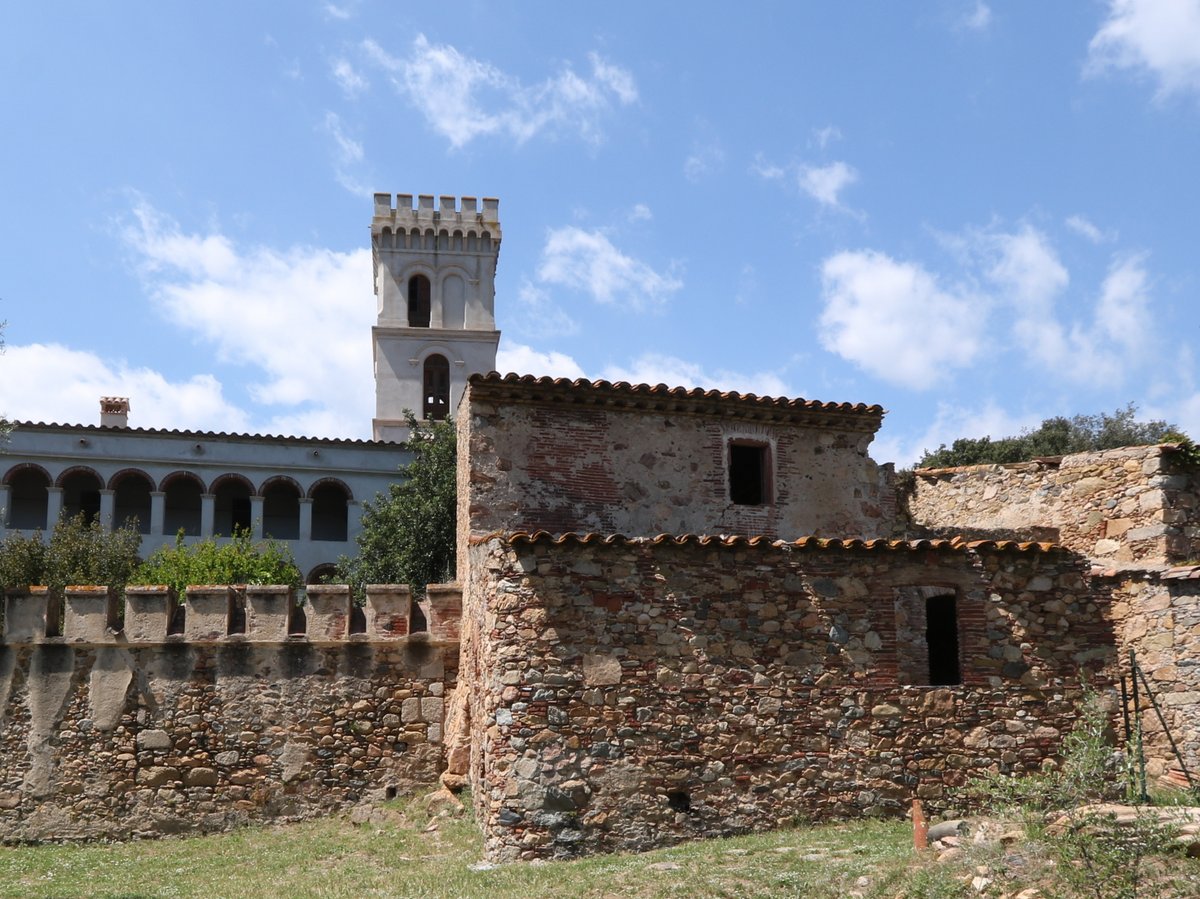 Calonge. Casa Vilanova de Cabanyes Palace