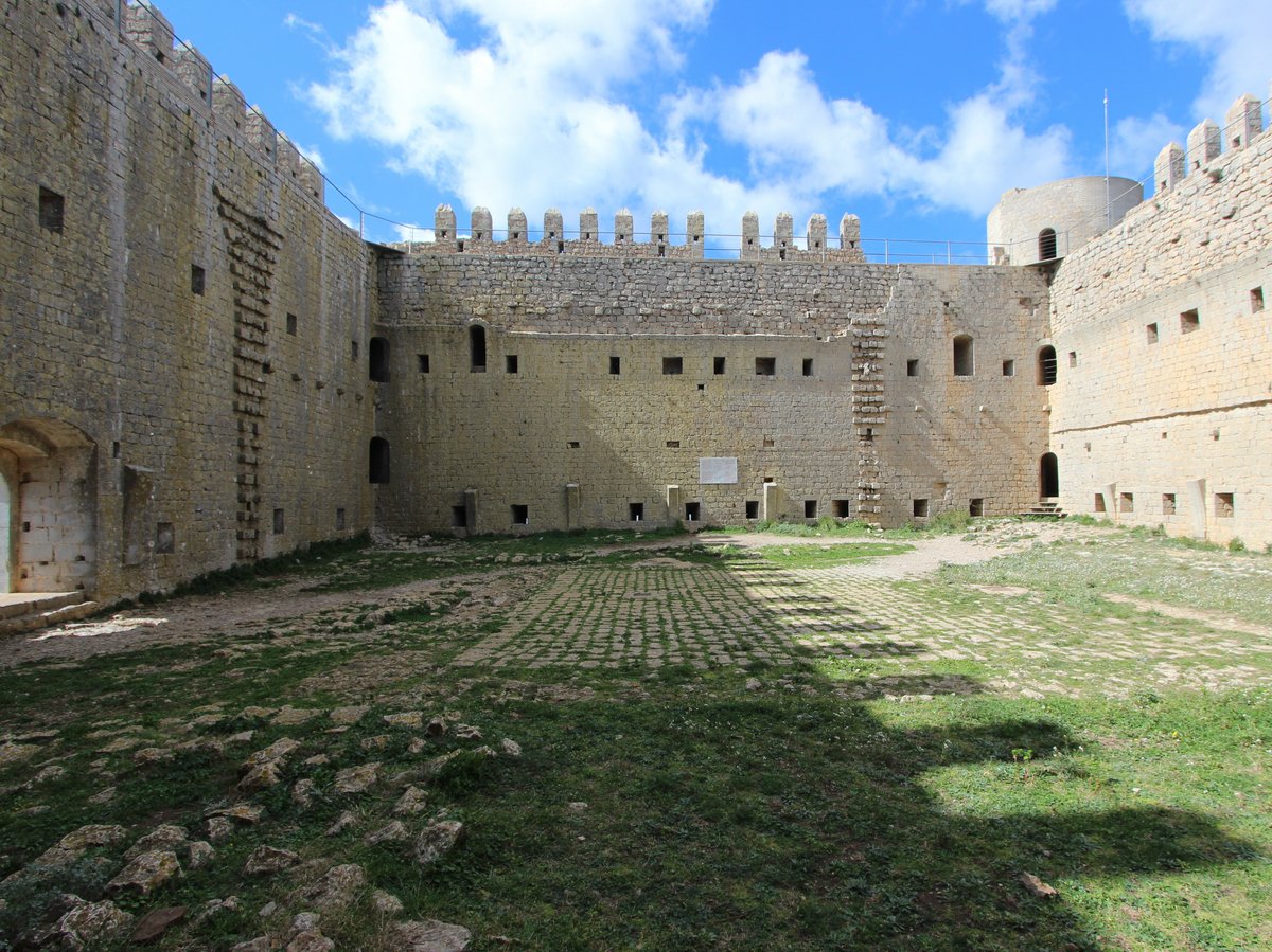 Torroella de Montgrí. Montgrí Castle