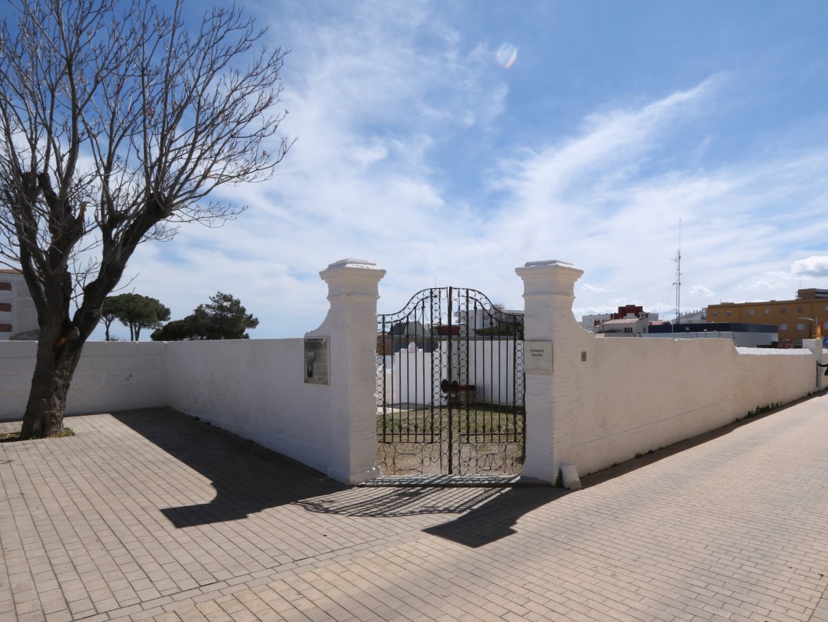 L'Escala. Marine Cemetery