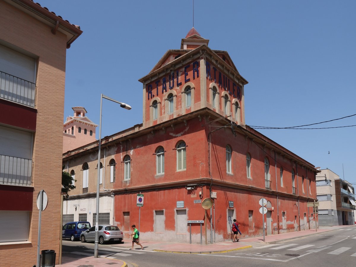 Palamós. Tauler Factory