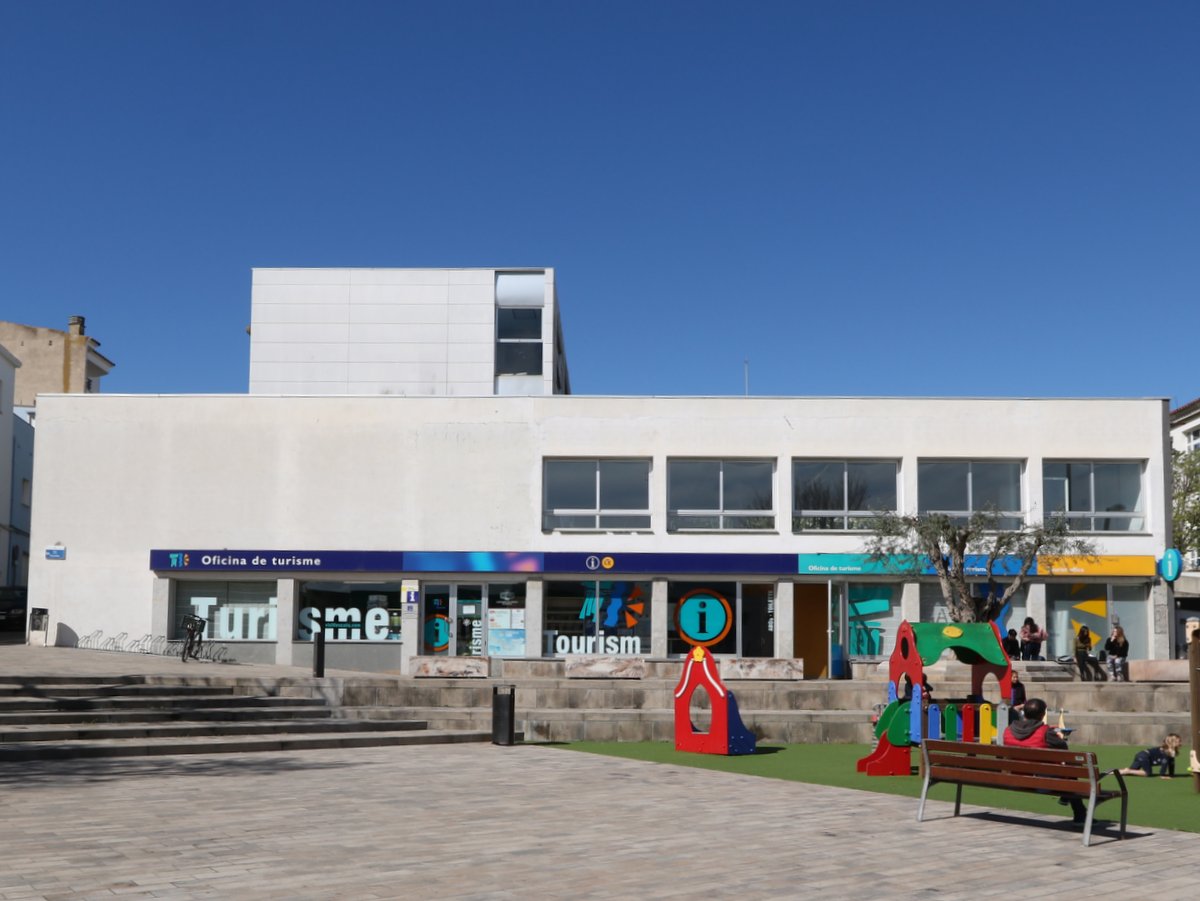 L'Escala. Tourism office of L'Escala