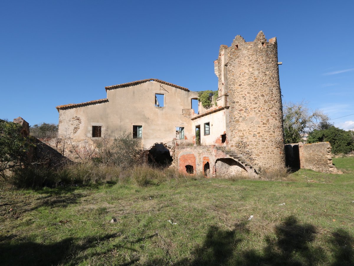 Palamós. Mas de la Pietat Castle