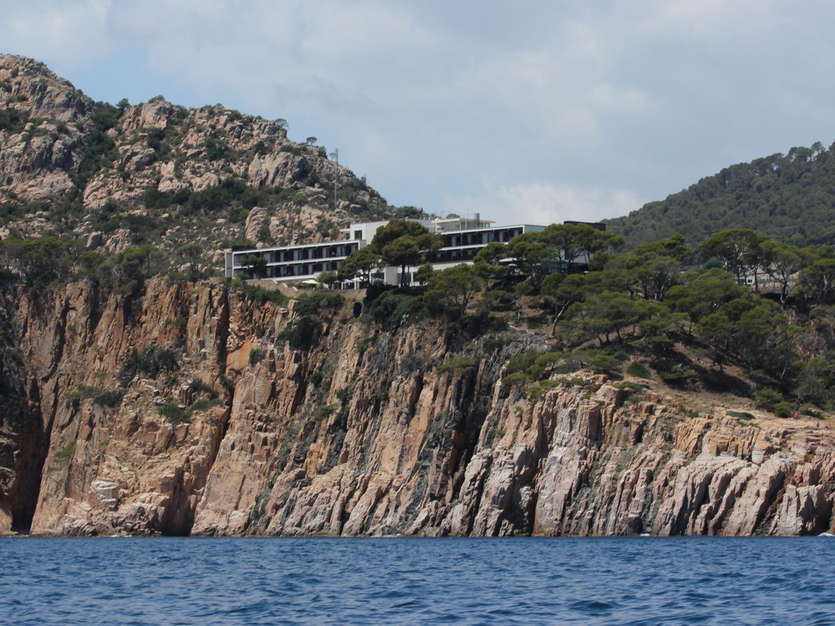 Aiguablava. Hotel Parador Nacional de Turismo de Begur