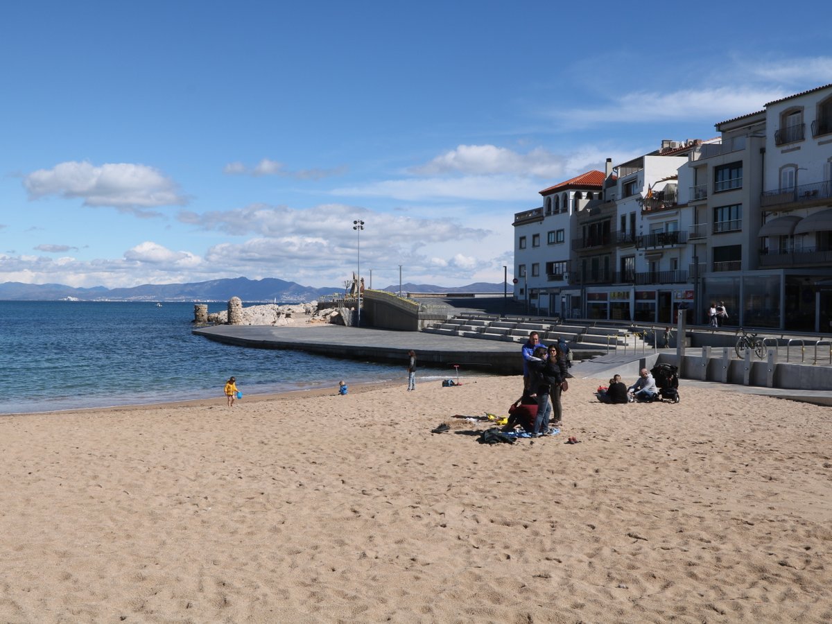 L'Escala. Platja de les Barques