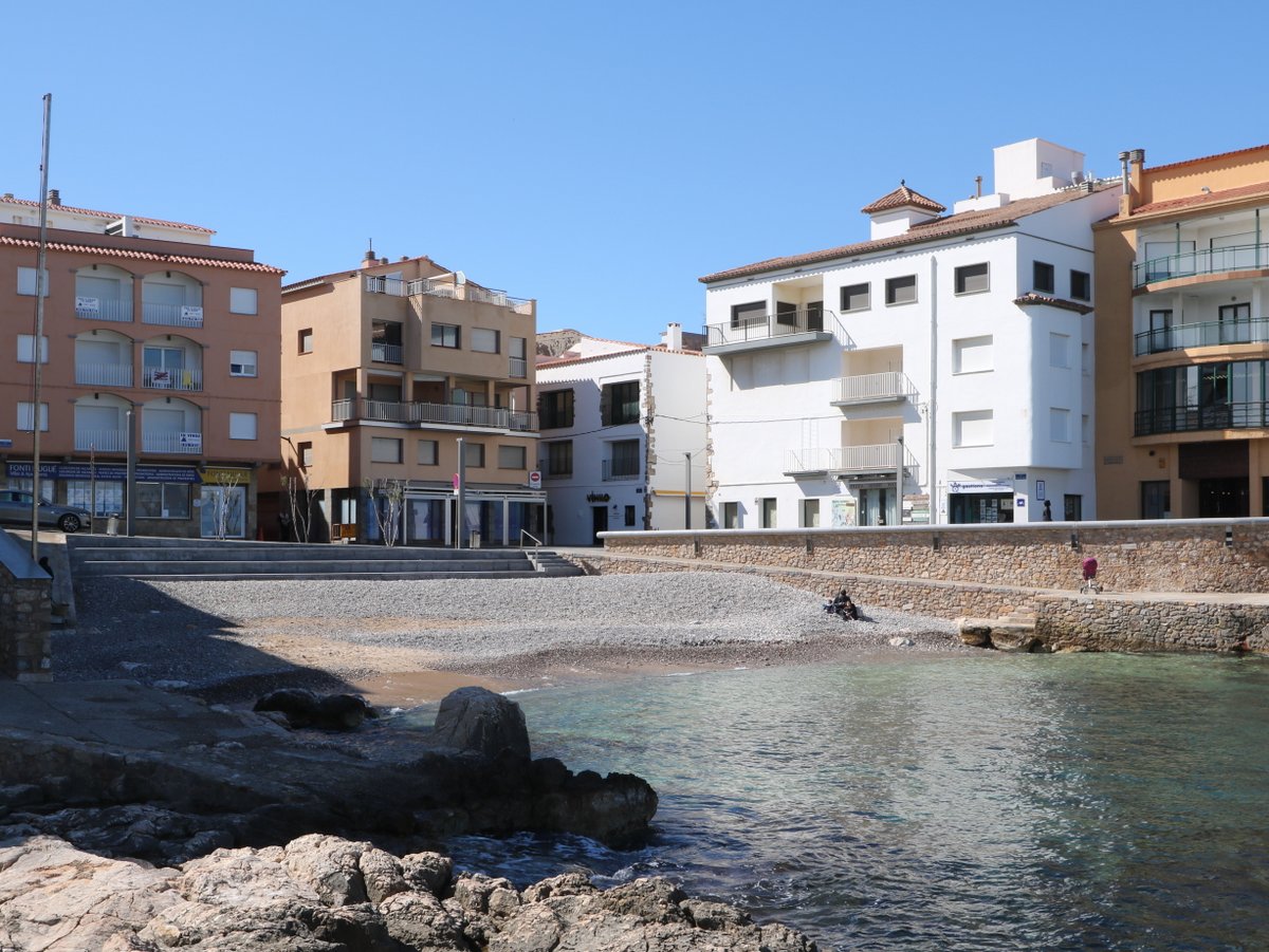 L'Escala. The Port d'en Perris Beach